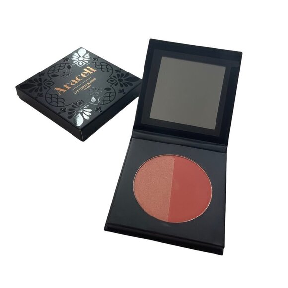 Araceli Beauty BNIB Peach Las Flores Split Pan Blush in Dahlia & Laelia - Picture 2 of 6